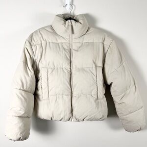 H&M Womens Short Puffer Jacket Cream Size Small Winter Cozy Capsule Basic
